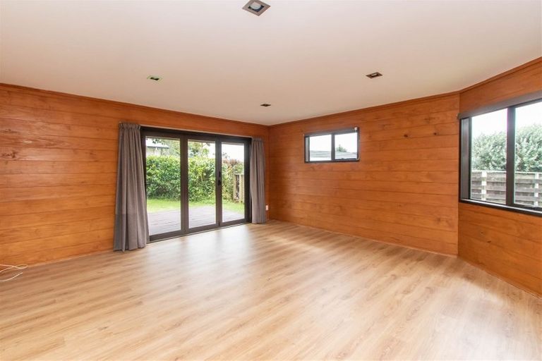 Photo of property in 80 Rewa Street, Inglewood, 4330