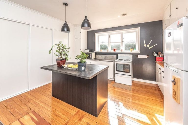 Photo of property in 2 Richmond Street, Whanganui East, Whanganui, 4500