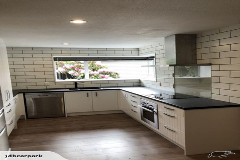 Photo of property in 80 Perry Street, Papanui, Christchurch, 8053