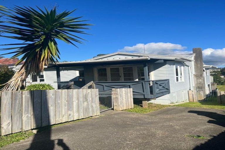 Photo of property in 145 Rosier Road, Glen Eden, Auckland, 0602