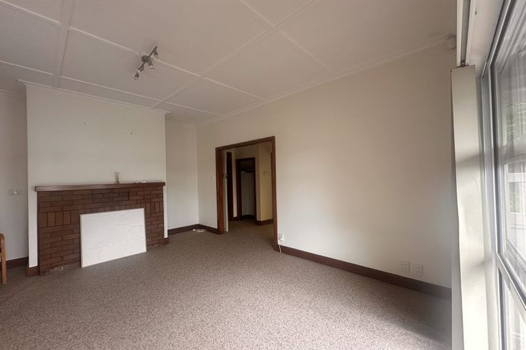 Photo of property in 17 Selwyn Road, Manurewa, Auckland, 2102