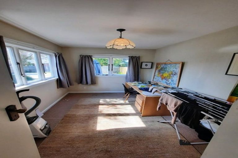 Photo of property in 28 Saint James Avenue, Papanui, Christchurch, 8053