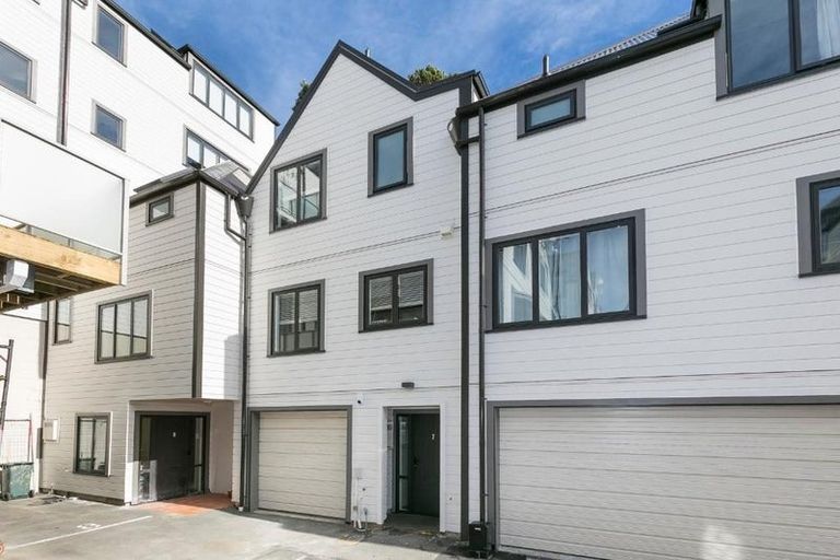 Photo of property in 240u7 The Terrace, Wellington Central, Wellington, 6011