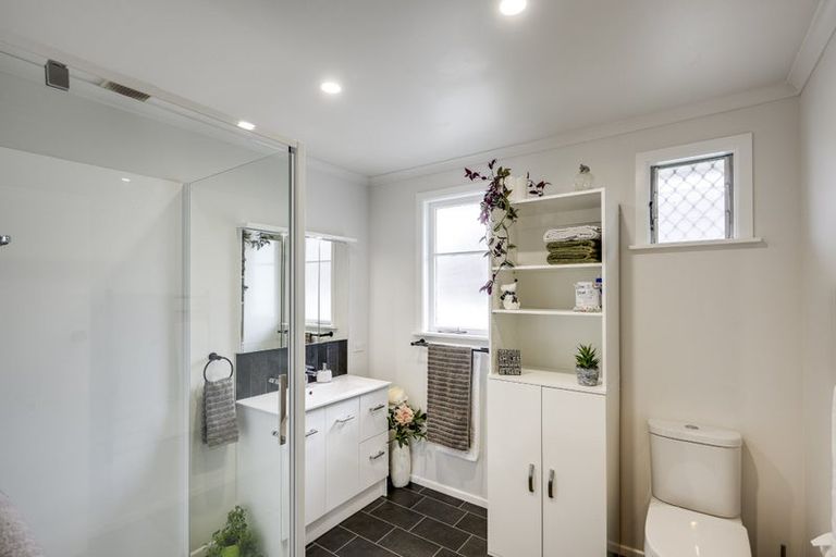 Photo of property in 2 Harrow Street, Taradale, Napier, 4112