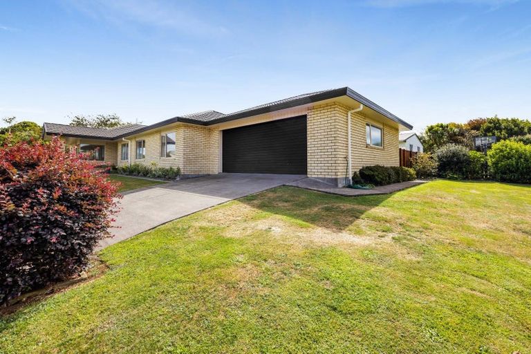 Photo of property in 2a Elizabeth Grove, Stratford, 4332