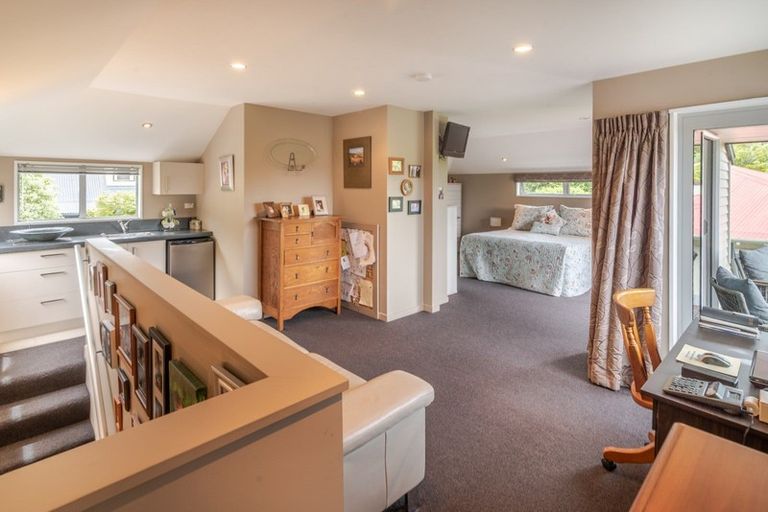 Photo of property in 48 Woodills Road, Akaroa, 7520