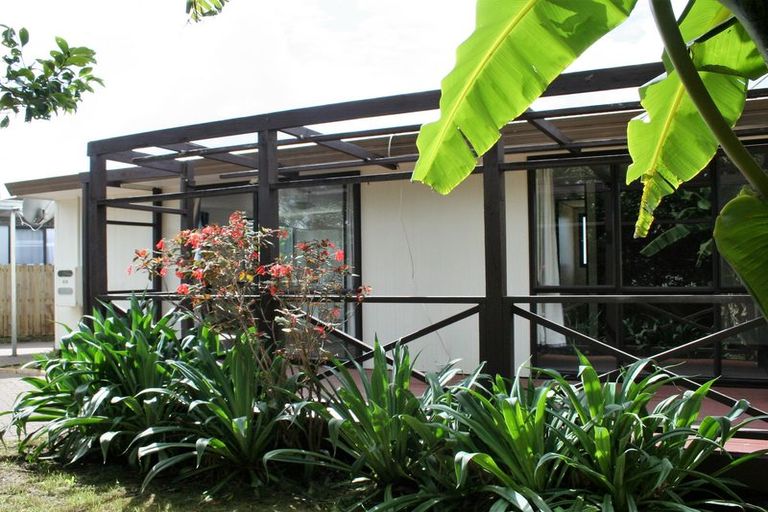 Photo of property in 3/8 Ireland Place, Ranui, Auckland, 0612