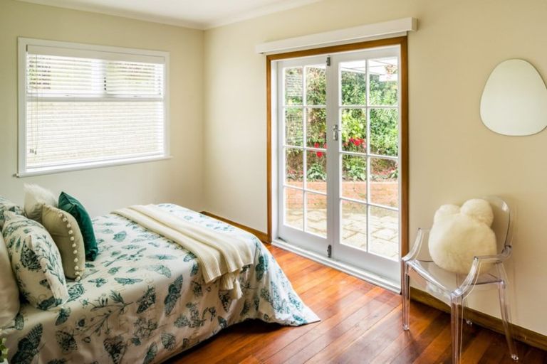 Photo of property in 163 Karepa Street, Brooklyn, Wellington, 6021