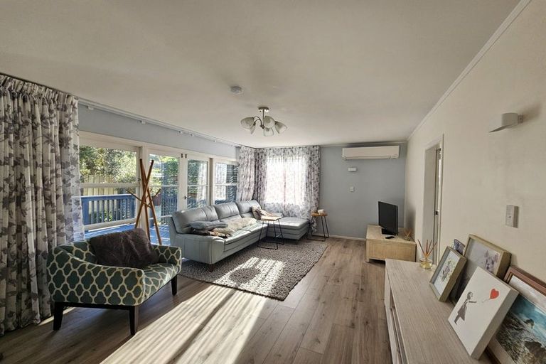 Photo of property in 96 Bracken Road, Paparangi, Wellington, 6037