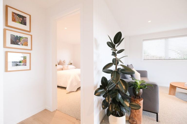 Photo of property in 13 Lynngate Place, Hillcrest, Auckland, 0627