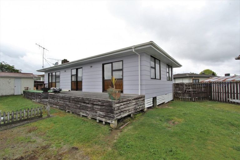 Photo of property in 6 Koreke Place, Tokoroa, 3420