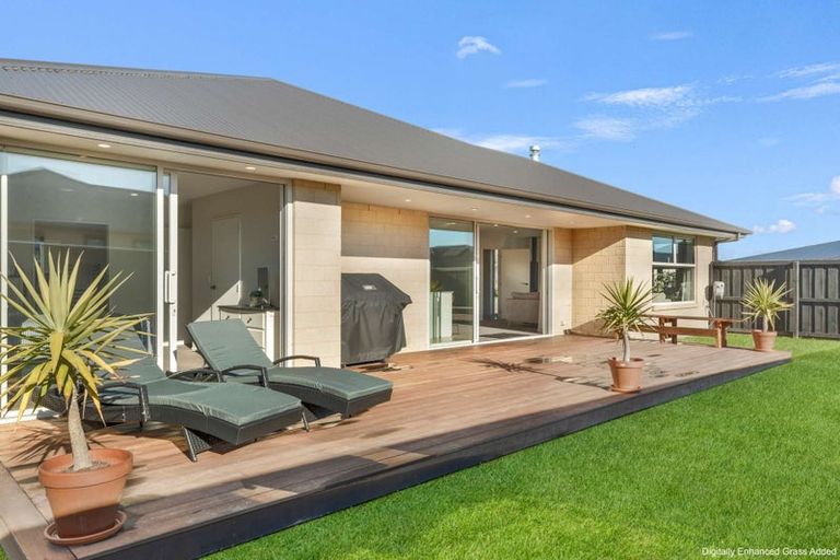 Photo of property in 49 Fairbairn Road, Rolleston, 7614