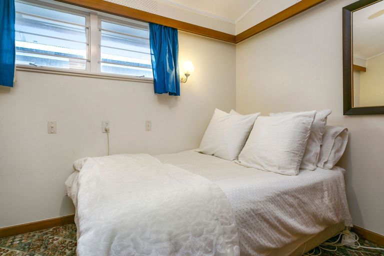 Photo of property in 34 Queen Street, Cambridge, 3434