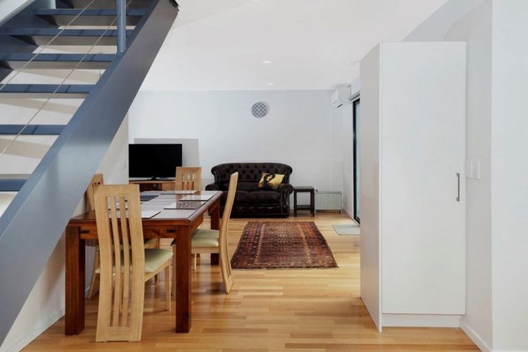 Photo of property in 10/388 Montreal Street, Christchurch Central, Christchurch, 8013