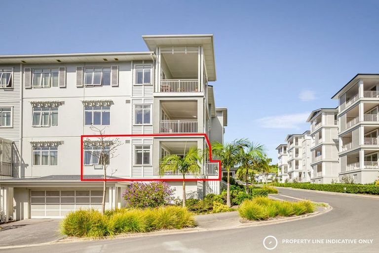 Photo of property in 96 Panorama Heights, Orewa, 0931