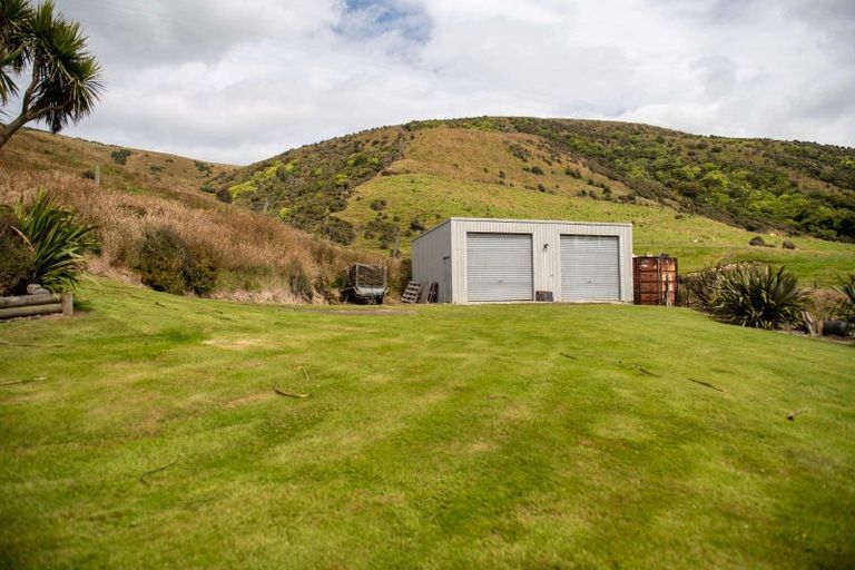 Photo of property in 506 The Nuggets Road, Ahuriri Flat, Kaka Point, 9271