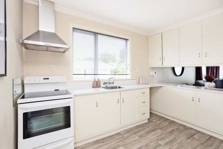 Photo of property in 2/237 Queens Drive, Windsor, Invercargill, 9810