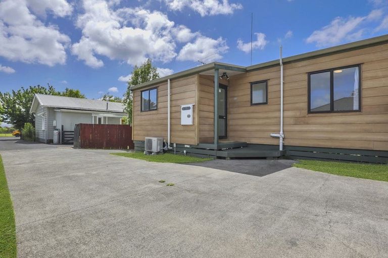 Photo of property in 15 View Road, Waiuku, 2123