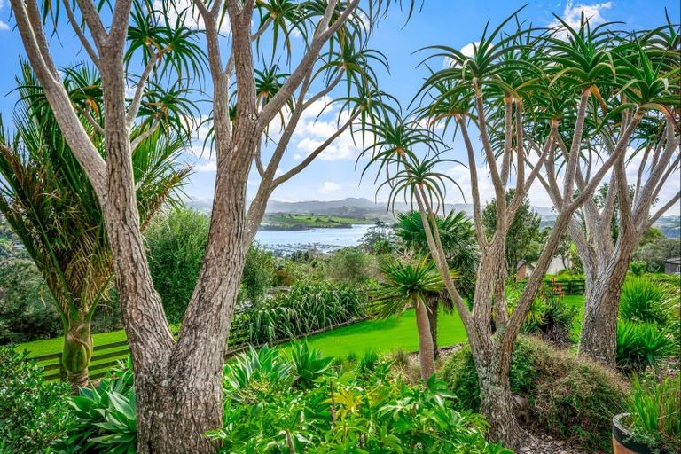 Photo of property in 5 Kotare Place, Sandspit, Warkworth, 0982