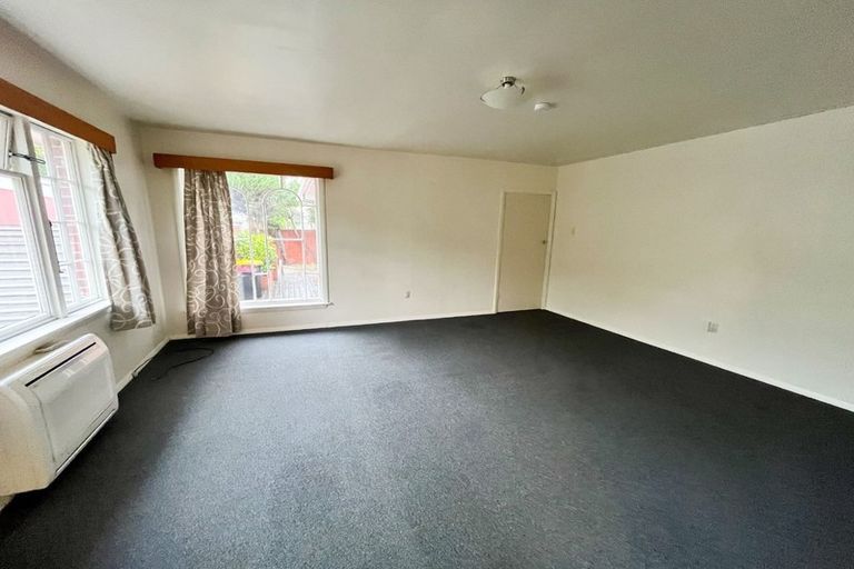 Photo of property in 79 Grahams Road, Burnside, Christchurch, 8041