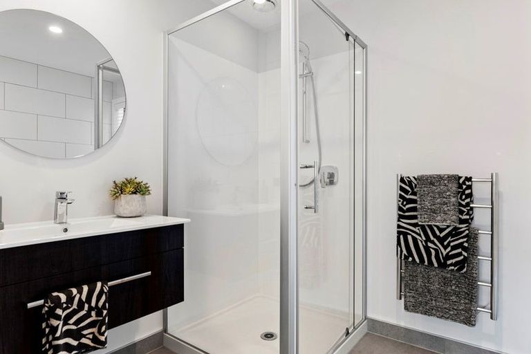 Photo of property in 40 Arohaina Avenue, Karaka, 2124