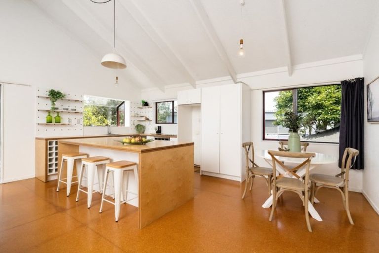 Photo of property in 6a Novella Place, Brookfield, Tauranga, 3110