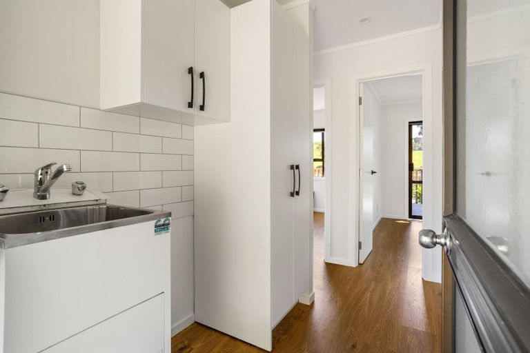 Photo of property in 43a Whiritoa Beach Road, Whiritoa, Whangamata, 3691