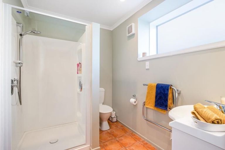Photo of property in 60 Mercury Way, Whitby, Porirua, 5024
