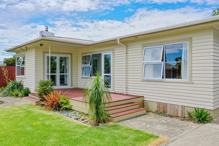 Photo of property in 11 Mananui Crescent, Whakatane, 3120
