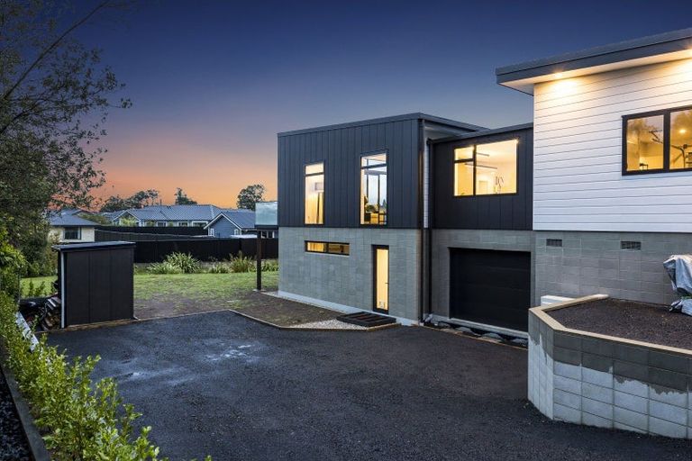 Photo of property in 30 Heathfield Drive, Mosgiel, 9024