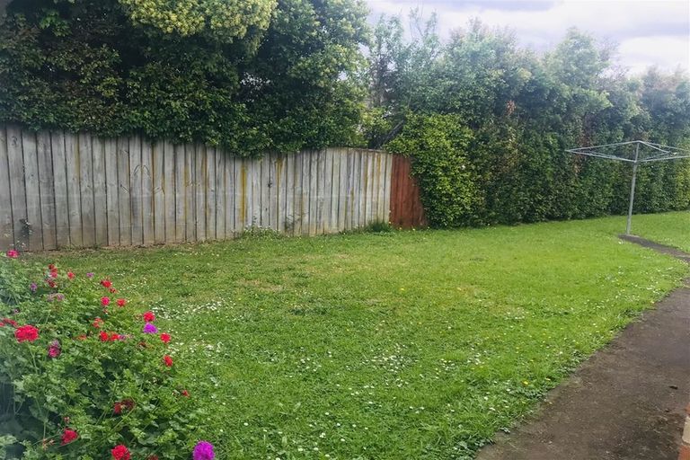 Photo of property in 345 Pakuranga Road, Pakuranga Heights, Auckland, 2010