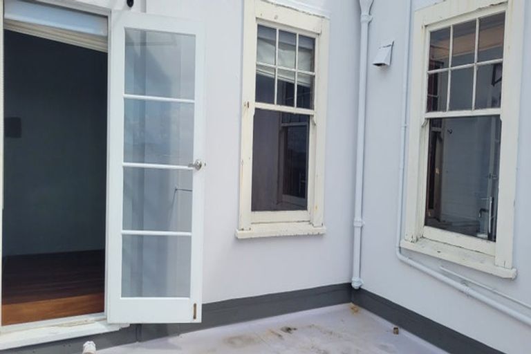 Photo of property in Blythswood Flats, 16/3f Aro Street, Aro Valley, Wellington, 6021