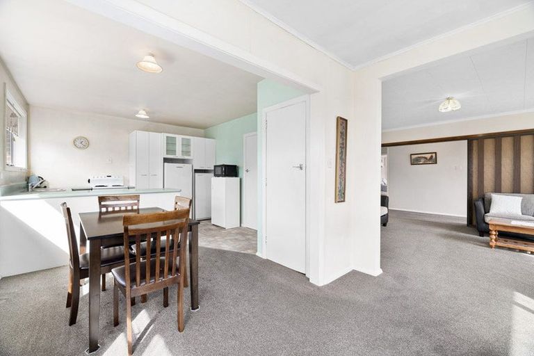 Photo of property in 6 Springhill Street, Avonhead, Christchurch, 8042