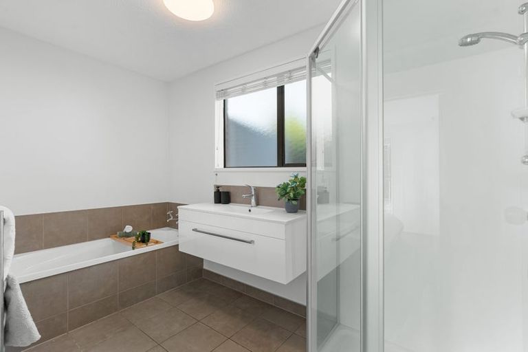 Photo of property in 38 Corfe Street, Ilam, Christchurch, 8041