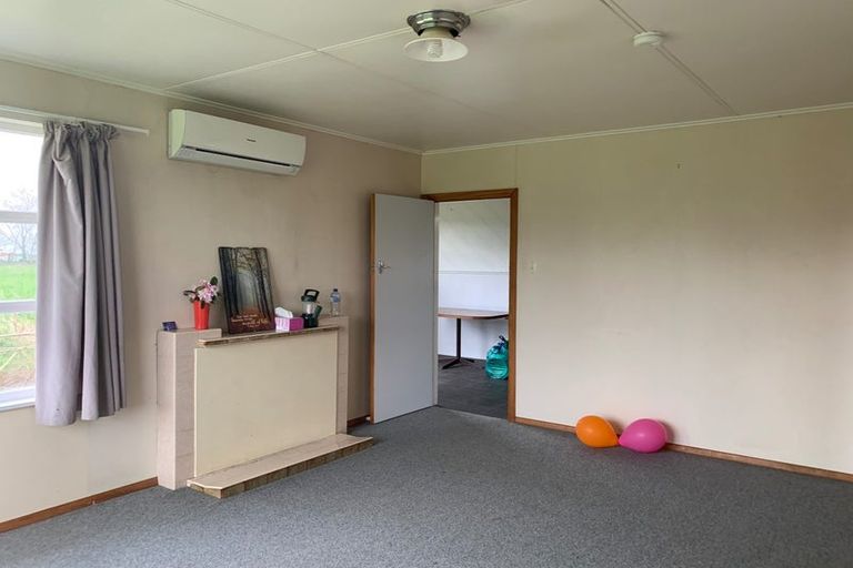 Photo of property in 582-588 Napier Road, Whakarongo, Palmerston North, 4470