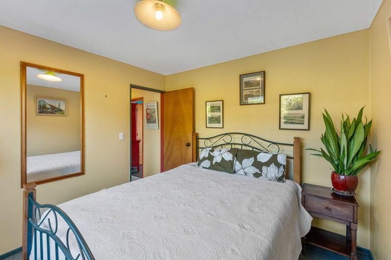 Photo of property in 4 Moana Street, Otaki Beach, Otaki, 5512