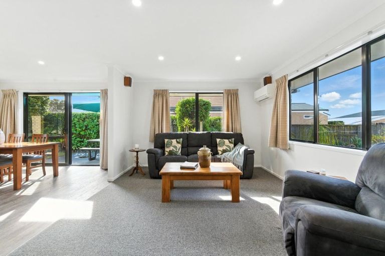 Photo of property in 403a Otumoetai Road, Otumoetai, Tauranga, 3110