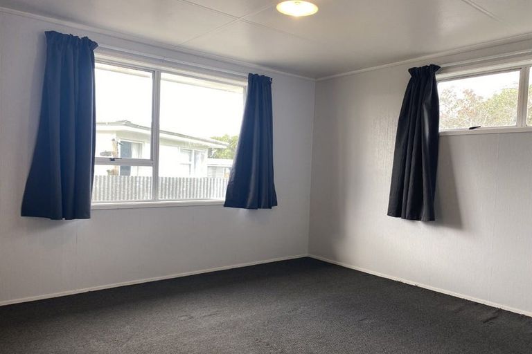 Photo of property in 107 Dundee Drive, Flaxmere, Hastings, 4120