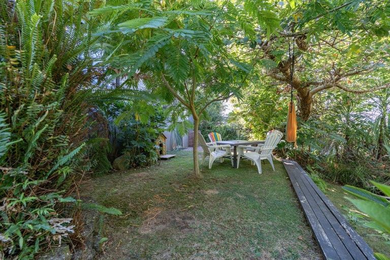 Photo of property in 33 Resthill Crescent, Glenview, Hamilton, 3206