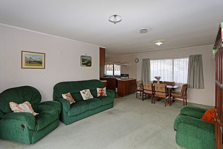 Photo of property in 11b Rosalind Street, Stratford, 4332