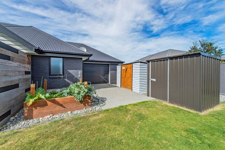 Photo of property in 10 Chedworth Court, Rolleston, 7615