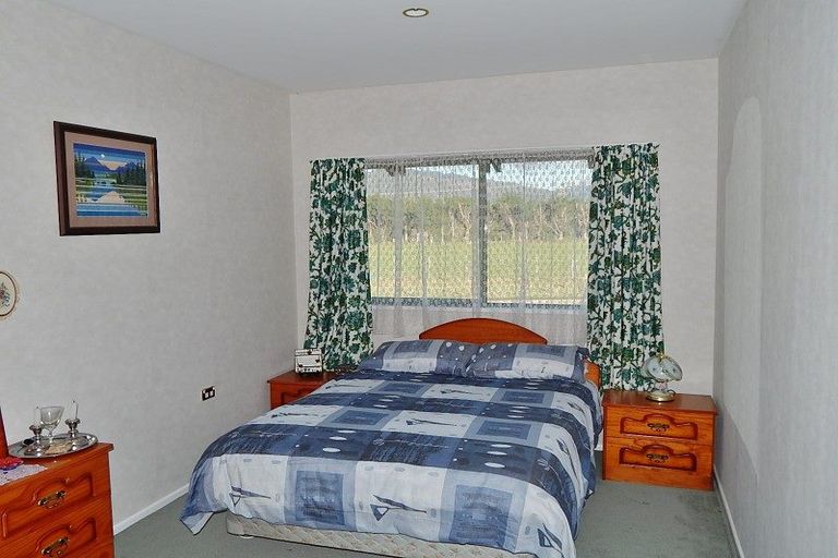 Photo of property in 331 Utopia Road, Westport, 7892