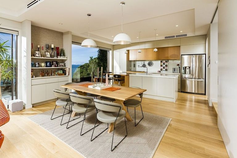 Photo of property in 5a Bournemouth Terrace, Murrays Bay, Auckland, 0630
