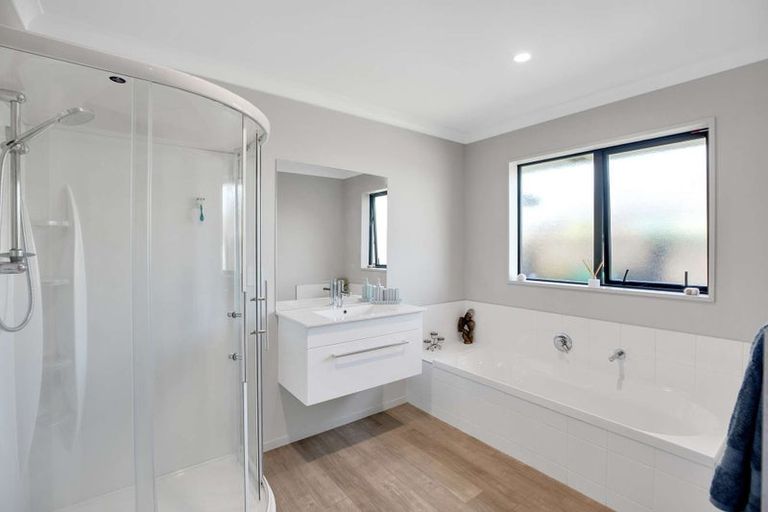 Photo of property in 39 Navy Loop, Rolleston, 7614