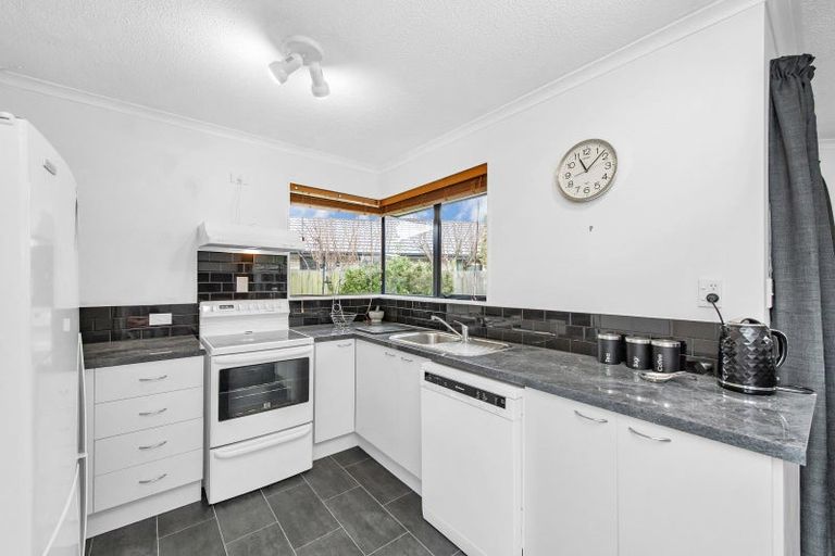 Photo of property in 5 Peel Close, Rolleston, 7614