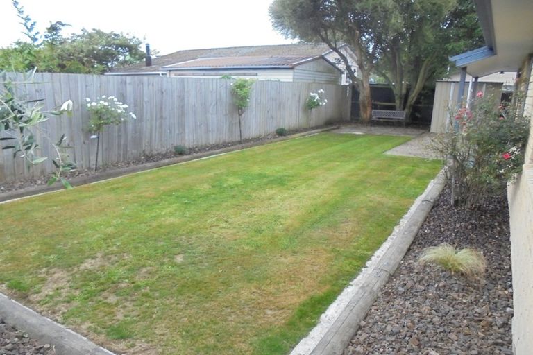 Photo of property in 104a Springs Road, Hornby, Christchurch, 8042