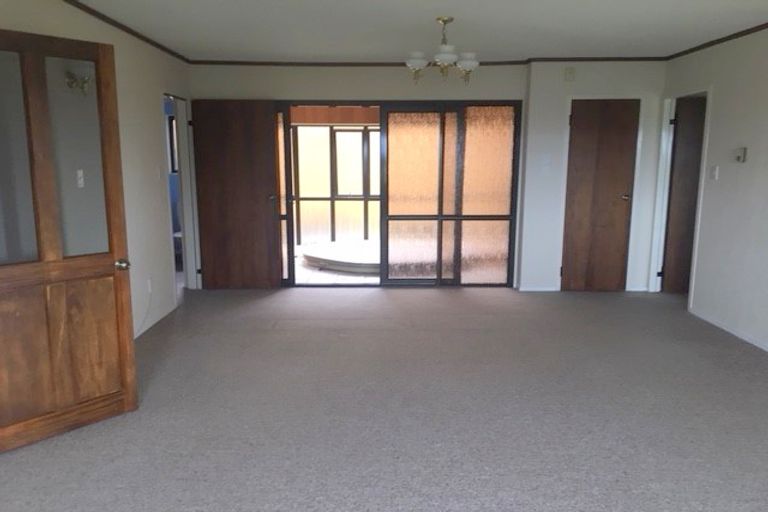 Photo of property in 10 Fairview Street, Tirau, 3410