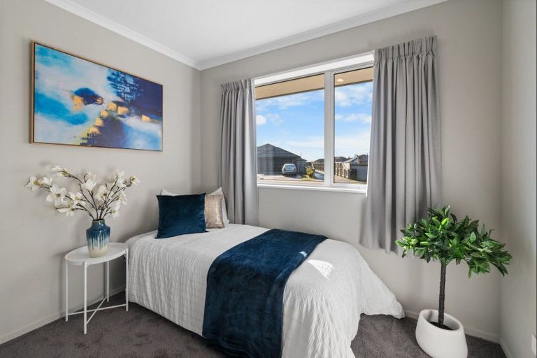 Photo of property in 27 Lucca Crescent, Rolleston, 7615