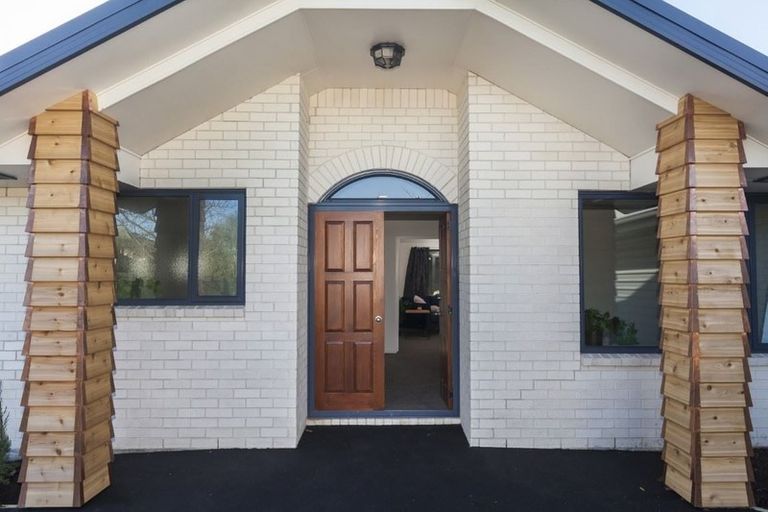 Photo of property in 5 Quantock Place, Burwood, Christchurch, 8083