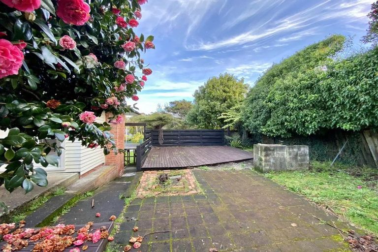 Photo of property in 31 Routley Drive, Glen Eden, Auckland, 0602